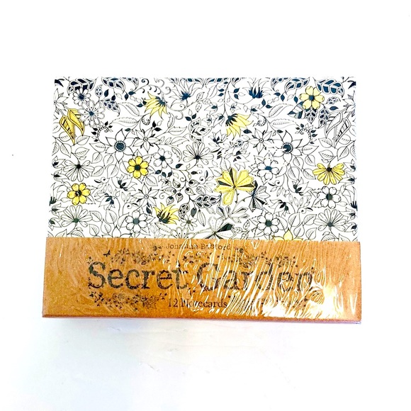 Secret Garden Johanna Basford 12 Secret Garden Notecards - Picture 2 of 9